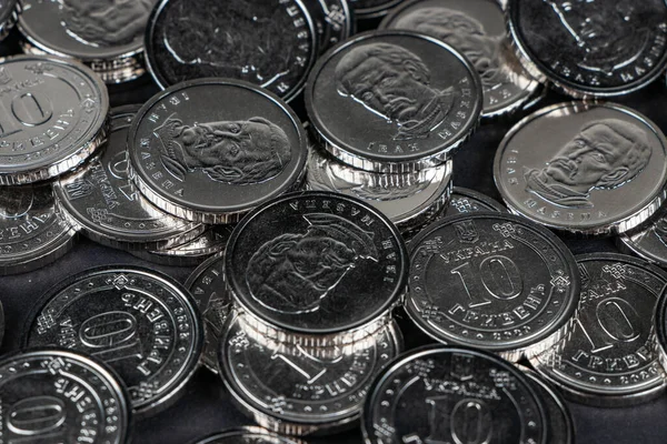 Срібні Монети Фону Українські Гривень Гроші Фінанси Українські Монети — стокове фото