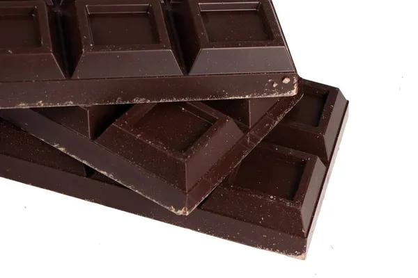 白い背景に隔離された3つの黒チョコレートバー — ストック写真