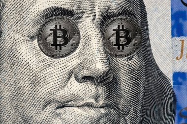 Benjamin Franklin 'in Bitcoin Gözleriyle portresi 100 Amerikan Doları' ndan dünya çapında kripto para ve dijital ödeme sistemi için kavramsal görüntü