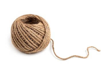 İp sarmalı beyaz arkaplanda izole edildi.