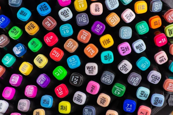 Χρωματιστά Καπάκια Μαρκαδόρων Υπογεγραμμένο Αριθμό Χρώματος — Φωτογραφία Αρχείου