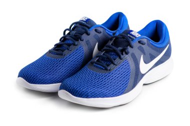 Dnipro, Ukrayna - 17 Nisan 2022: Beyaz arka planda mavi spor ayakkabı Nike.