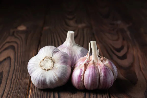 Bulbo Ajo Sobre Fondo Madera Cerca — Foto de Stock