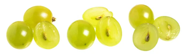 绿色的葡萄浆果在白色的背景上被分离出来 — 图库照片