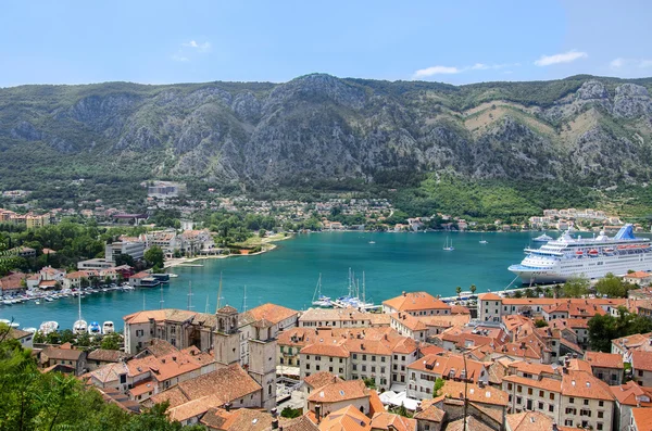 Widok starego miasta w Kotorze, od góry Lovčen w kotor, Czarnogóra — Zdjęcie stockowe