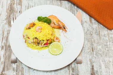 Kızarmış karides.