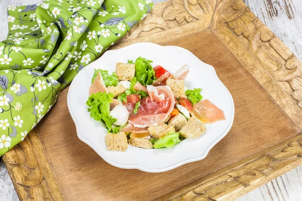 Schinken-Salat — Stockfoto