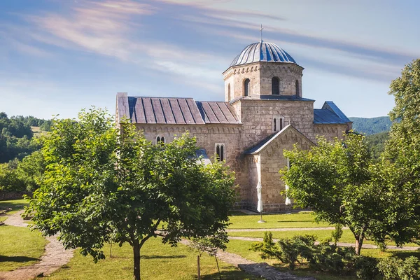 Maturitní Klášter Kostel Pravoslavném Klášteře Gradac Srbsku Gradac Klášter Nachází Stock Obrázky