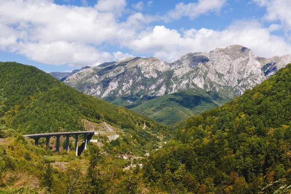 Famose Cime Montuose Zelengora Ponte Trnova Luka Sul Fiume Sutjeska — Foto Stock