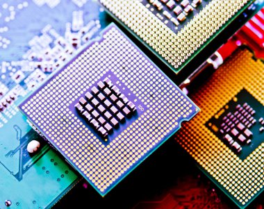 bilgisayar cpu (merkezi işlemci birimi) çip