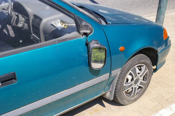 broken car mirror, Close up car wing mirror, side view mirror broken from accident. Car insurance concept.