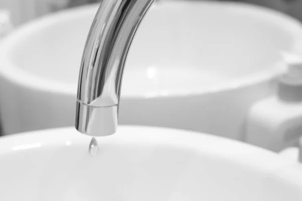 Faucet Water Drop Close Concept Water Shortage Planet Concept Expensive — Foto de Stock