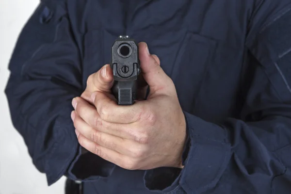 Policia com arma — Fotografia de Stock