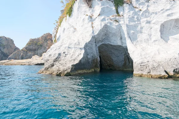 Cavernas Pilato, Ponza — Fotografia de Stock