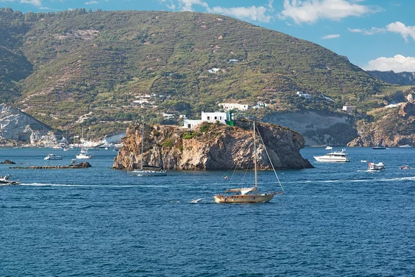 Scoglio ravia, Ponza — Stockfoto