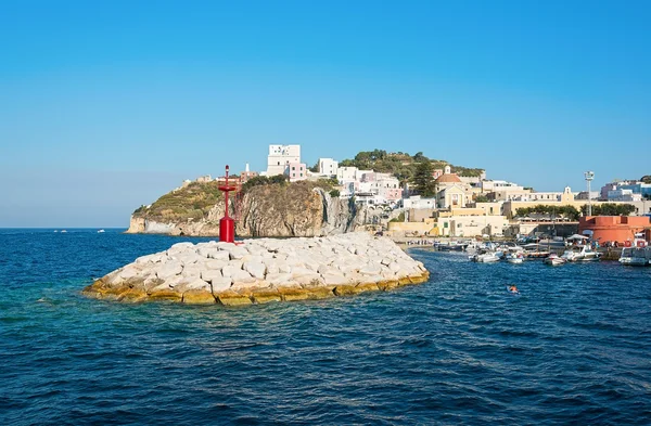 Hafen von Ponza — Stockfoto