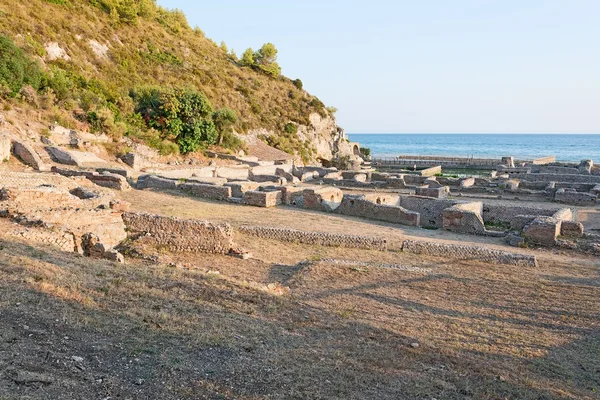 Resterna av villan av tiberio, sperlonga — Stockfoto