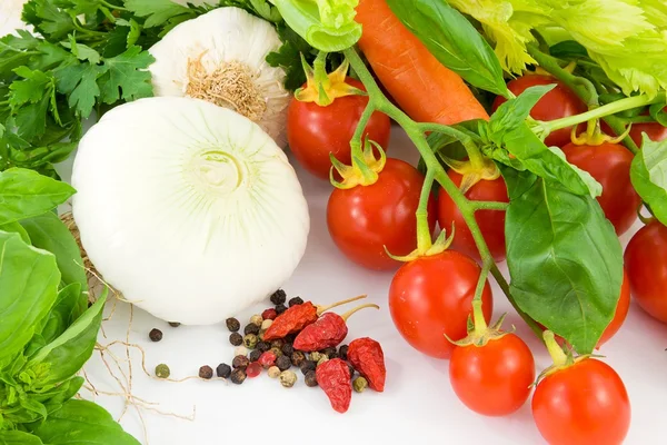 Cipolla, pomodorino e spezie — Stockfoto