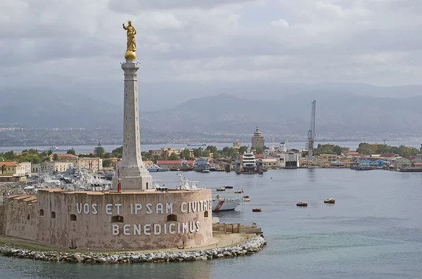 Puerto de Messina — Foto de Stock