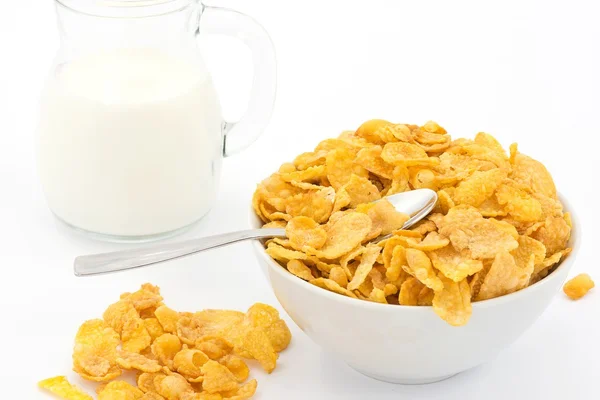 Milch und Cornflakes — Stockfoto