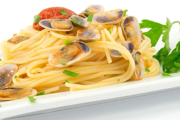 Spaghetti mit Venusmuscheln — Stockfoto