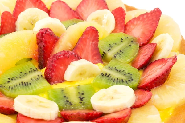 Tarta con crema y fruta fresca —  Fotos de Stock