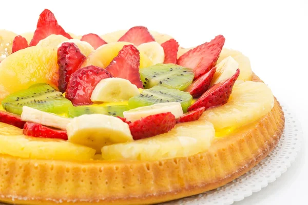 Tart with cream and fresh fruit — Stock Photo, Image
