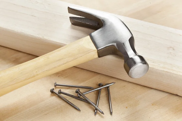Nieuwe houten hamer — Stockfoto