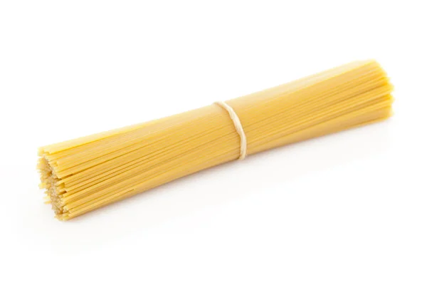 Bundel van droge spaghetti — Stockfoto