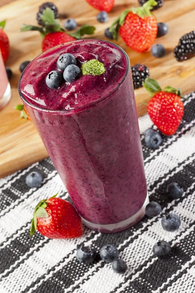 Fresh Organic Blueberry Smoothie — Stock Photo, Image