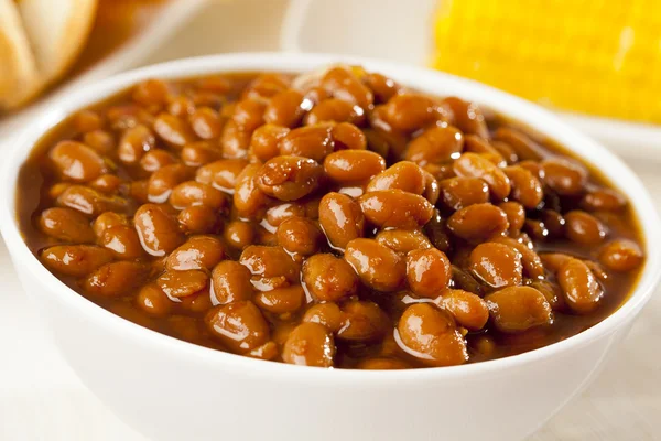 Frijoles frescos hechos en casa barbacoa al horno —  Fotos de Stock