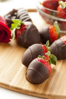 Gourmet Chocolate Covered Strawberries