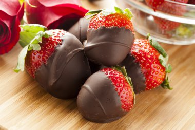 Gourmet Chocolate Covered Strawberries