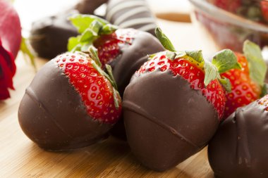 Gourmet Chocolate Covered Strawberries