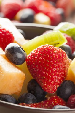 taze organik meyve salatası