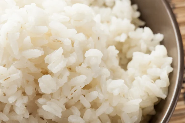 Tigela de arroz branco orgânico — Fotografia de Stock