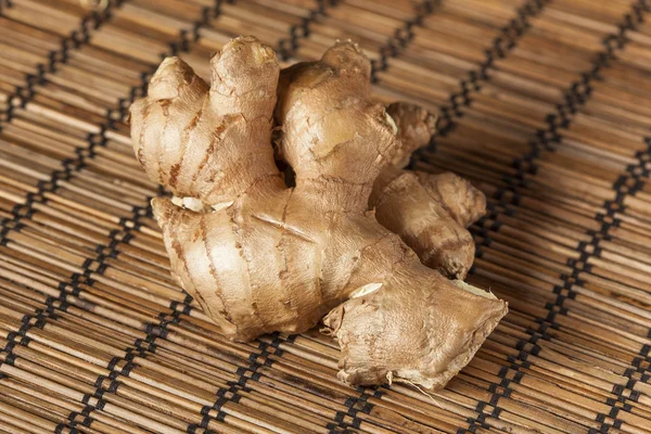 taze organik zencefil