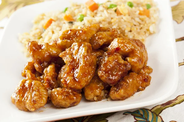 Frango de laranja caseiro com arroz — Fotografia de Stock