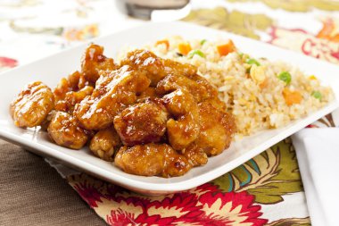 ev yapımı portakal tavuk pilav ile