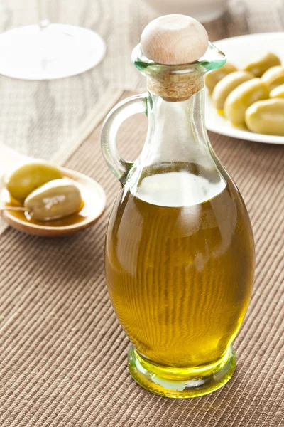 Traditionel hjemmelavet olivenolie - Stock-foto