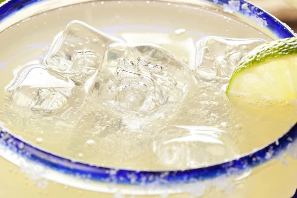 Fresh Homemade Margarita with Lime — Stock Photo, Image