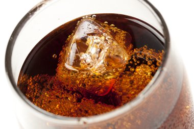 kahverengi sodalı buz canlandırıcı