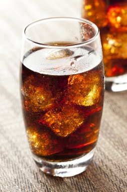 kahverengi sodalı buz canlandırıcı