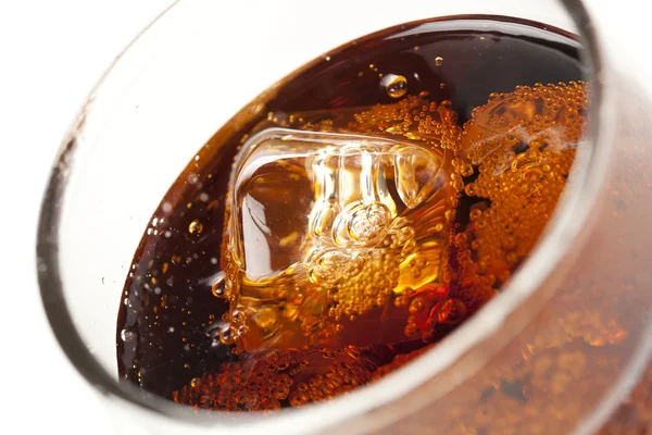 Soda Brown rinfrescante con ghiaccio — Foto Stock