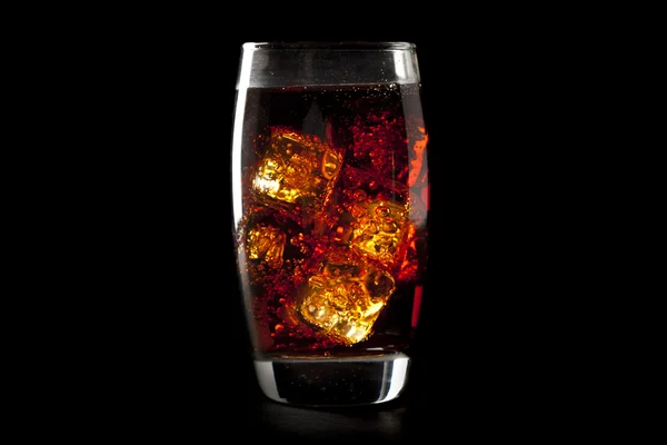 Refreshing Brown Soda with Ice — Stock Photo, Image