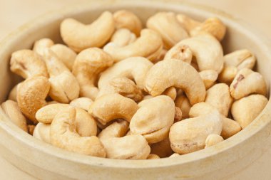 Hayır kabuk ile organik kaşu