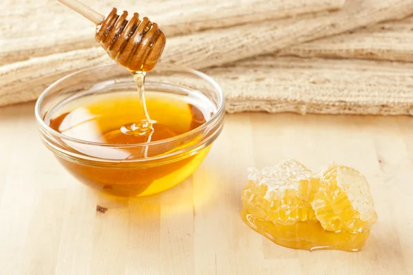 Golden Organic Honey — Stock Photo, Image