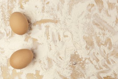 Organik kahverengi tavuk yumurta