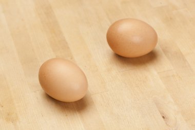 Organik kahverengi tavuk yumurta