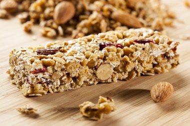 Organik Kuru üzüm ve badem granola bar